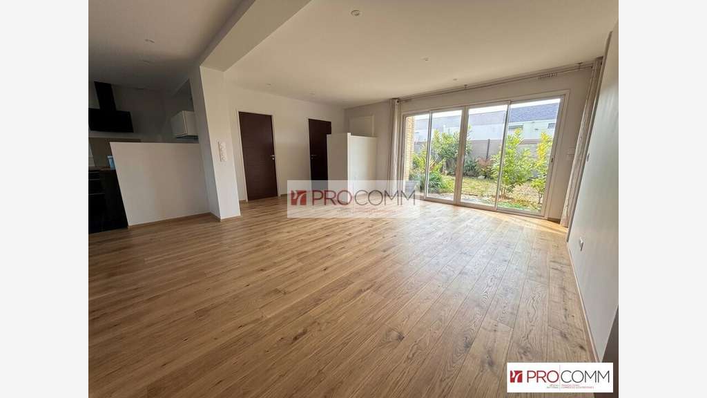 Bureaux 208m² à louer à Lèves agglo Chartres