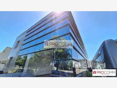 Location bureaux de 98m² en R+1 à Chartres
