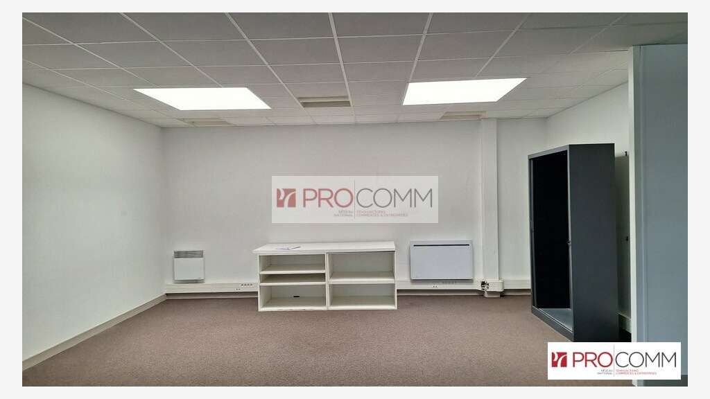 Location bureaux de 98m² en R+1 à Chartres