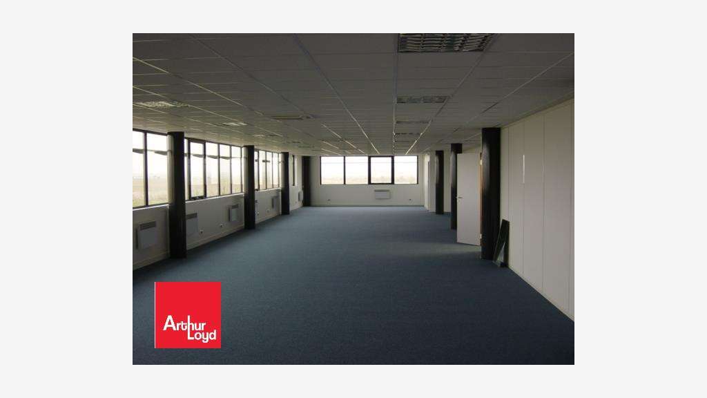A louer bureaux cloisonnés de 157m² à Chartres