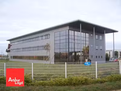 Site de restauration 325m² zone tertiaire Chartres