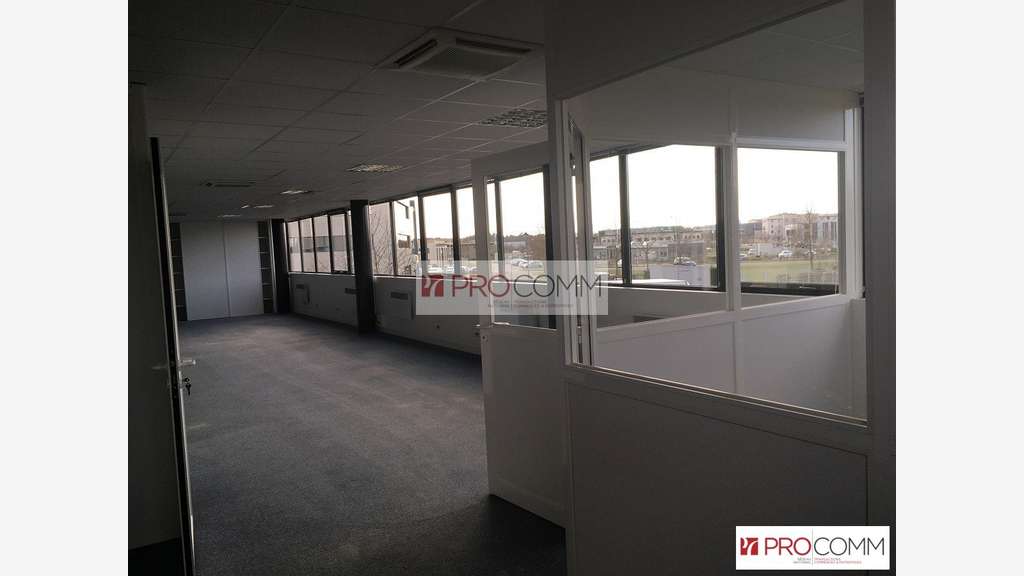 CHARTRES - Bureaux à louer