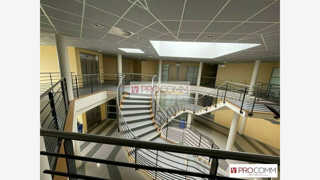 CHARTRES - BUREAUX à louer
