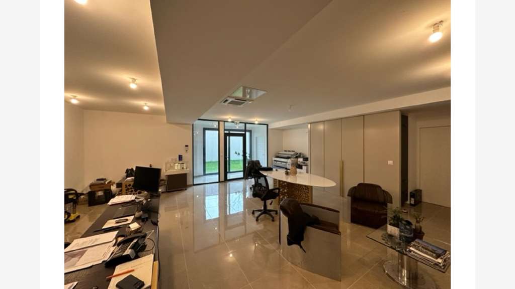 À louer bureaux 105m² à Chartres centre