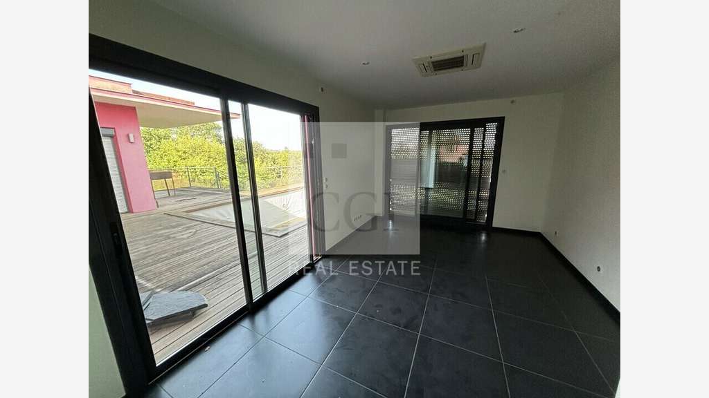 Bureaux à partir 247m² à louer à Chasse-sur-Rhône