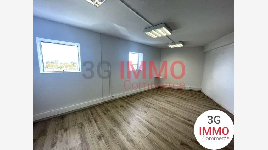 A louer bureaux 37m² à Chasseneuil-du-Poitou