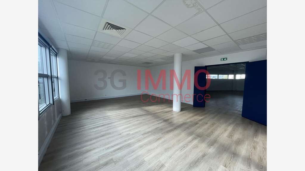 A louer bureaux 159m² RDC à Chasseneuil-du-Poitou