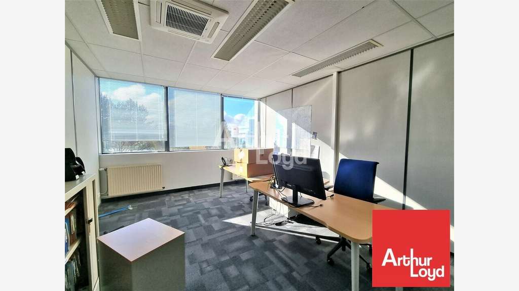 Bureaux 494m² à louer Technopole du Futuroscope 