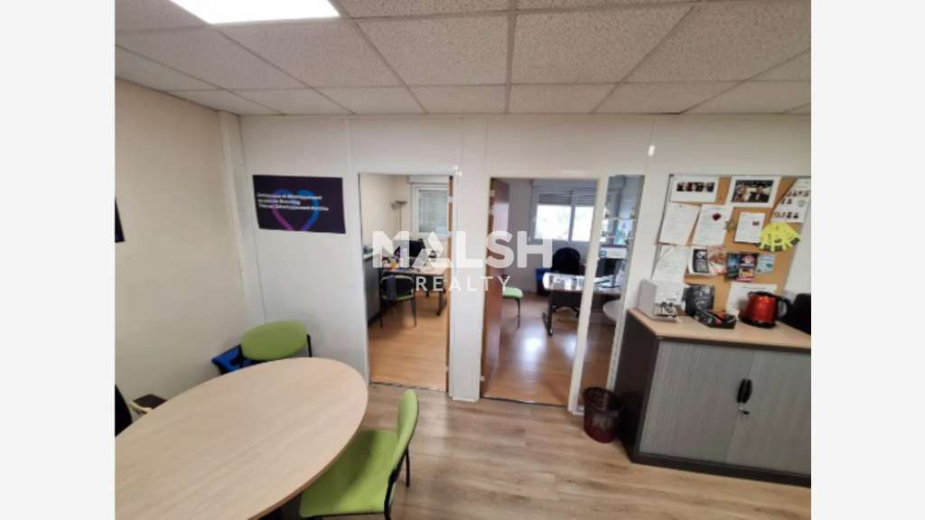 Bureaux à louer 210m² divisibles à Chassieu