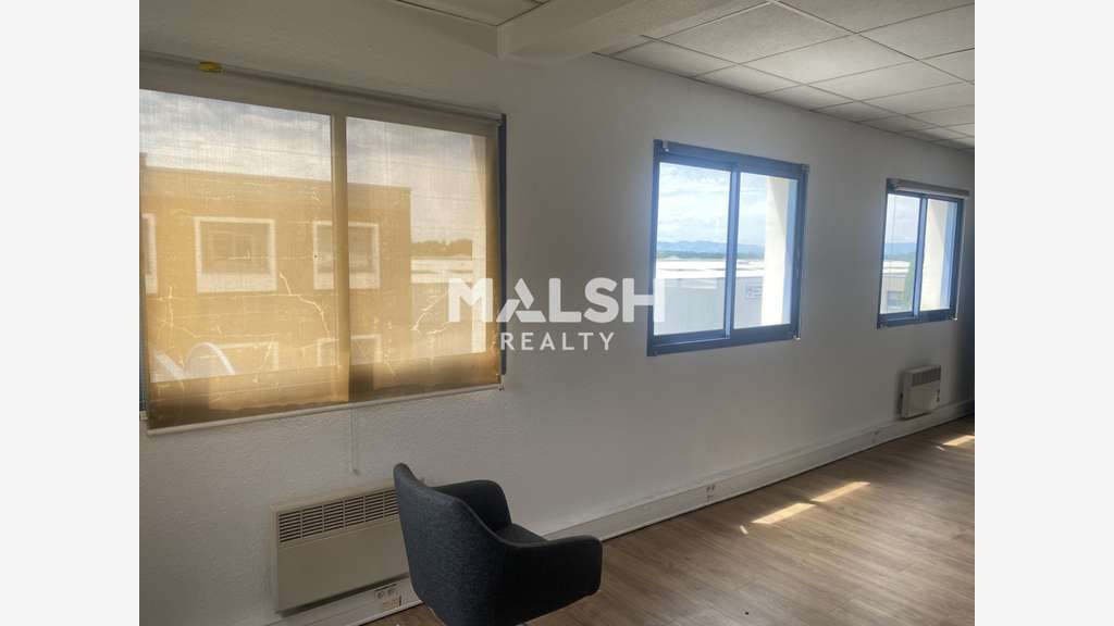 Bureaux à louer 80m² à Chassieu ZI Mi-Plaine