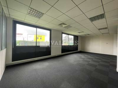 Location Bureaux à Chassieu