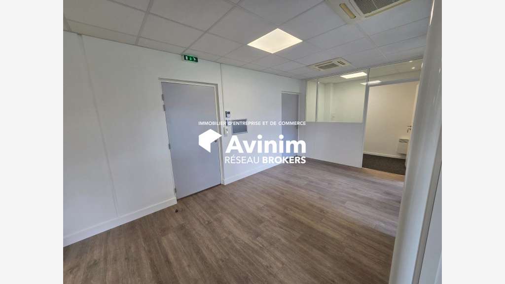 A louer espace de bureaux 219m² à Château-Gaillard