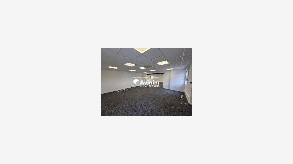 A louer espace de bureaux 219m² à Château-Gaillard