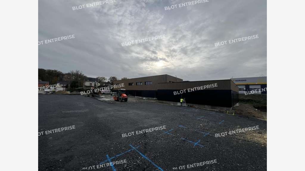 A louer bureaux 350m² ERP PMR à Châteaubriant