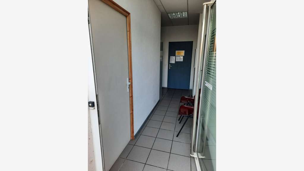 Bureaux à louer à Châteaurenard Espace Antigua