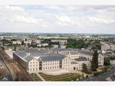 À louer – Bureaux divisibles à partir de 265 m² à 