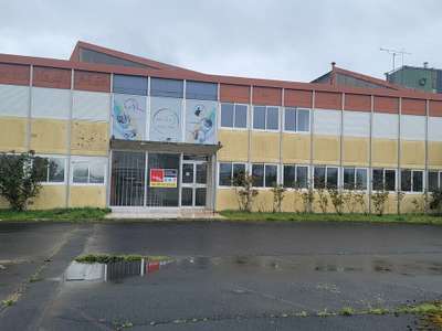 Bureaux 250m² à louer à Châtellerault