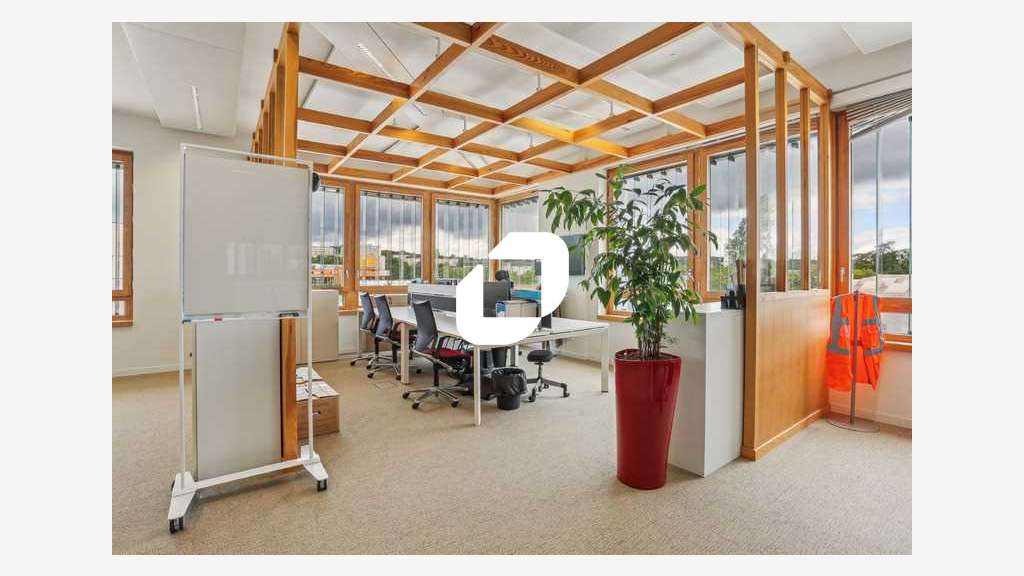 A louer Bureaux 1893m² Chatenay malabry