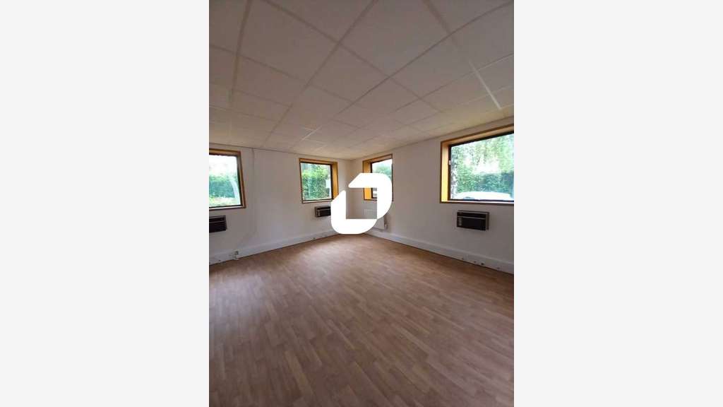 A louer Bureaux 140m² Chatillon