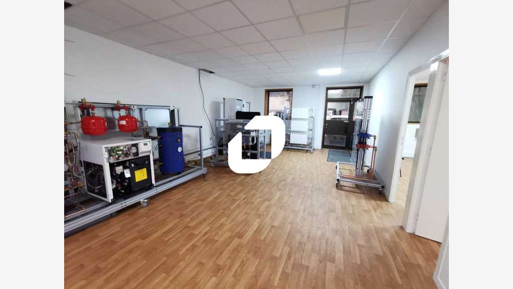 A louer Bureaux 140m² Chatillon