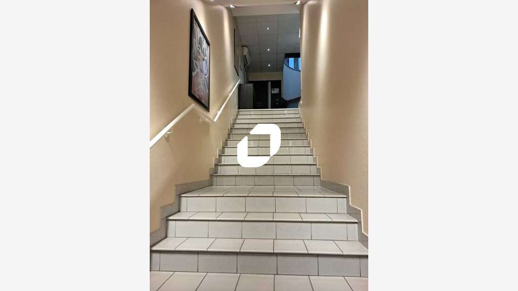 A louer Bureaux 163m² Chatillon