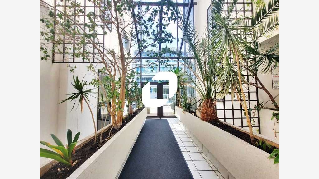 A louer Bureaux 203m² Chatillon