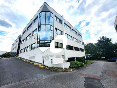 A louer Bureaux 203m² Chatillon