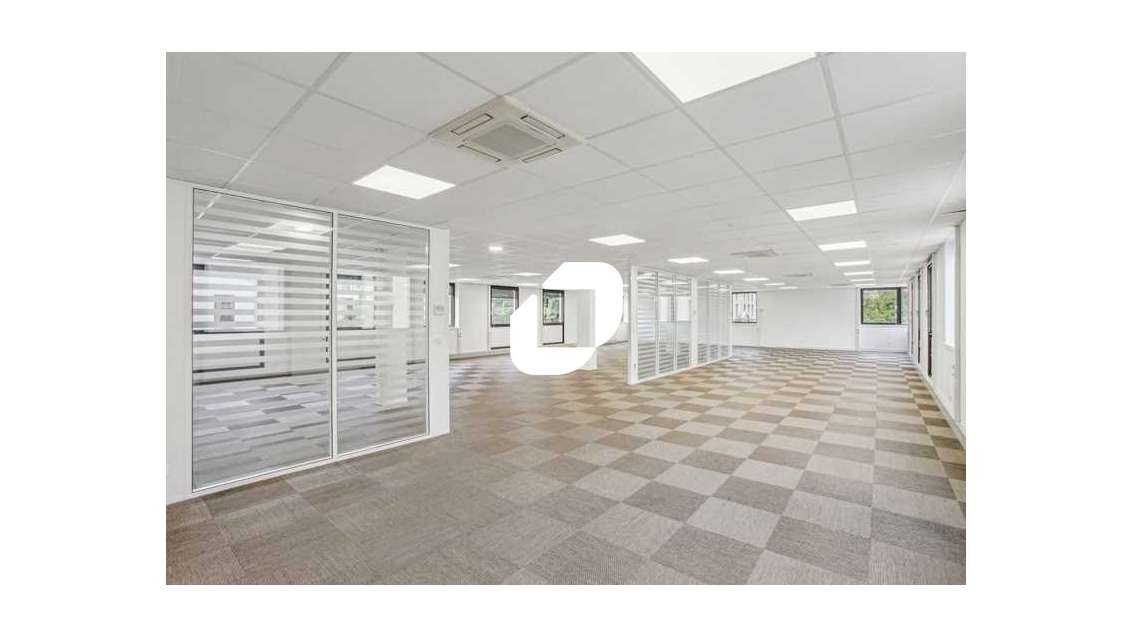 A louer Bureaux 574m² Chatou