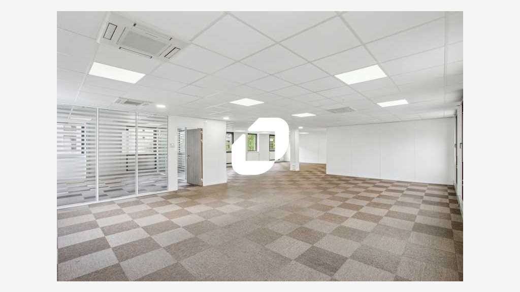 A louer Bureaux 574m² Chatou