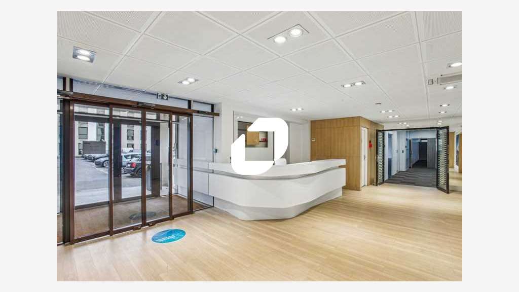 A louer Bureaux 574m² Chatou