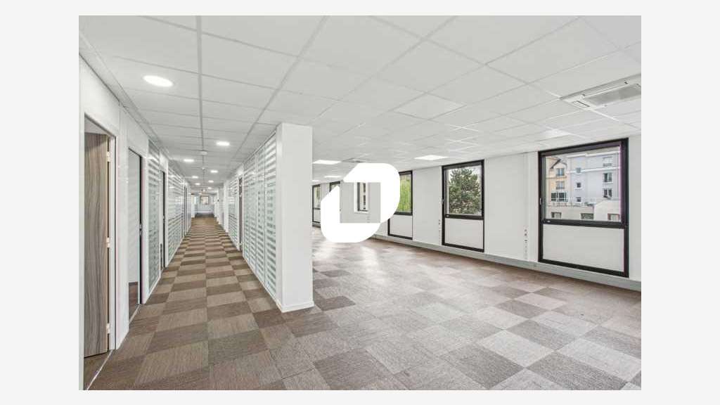 A louer Bureaux 574m² Chatou