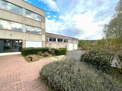Bureau 200m² R+1 rénové à louer à Chauny 