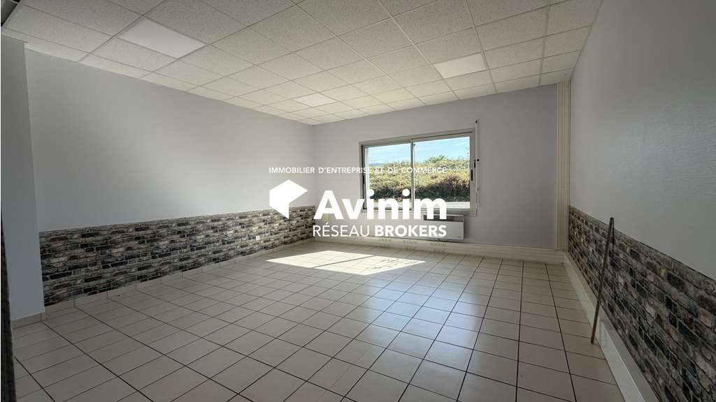 Loue bureaux lumineux 620m² sur 2 niveaux Chauray