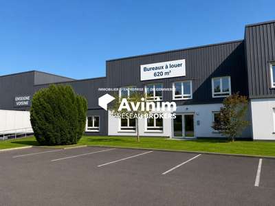 Loue bureaux lumineux 620m² sur 2 niveaux Chauray