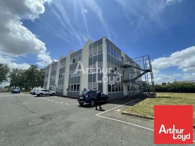 CHAURAY - BUREAUX à louer