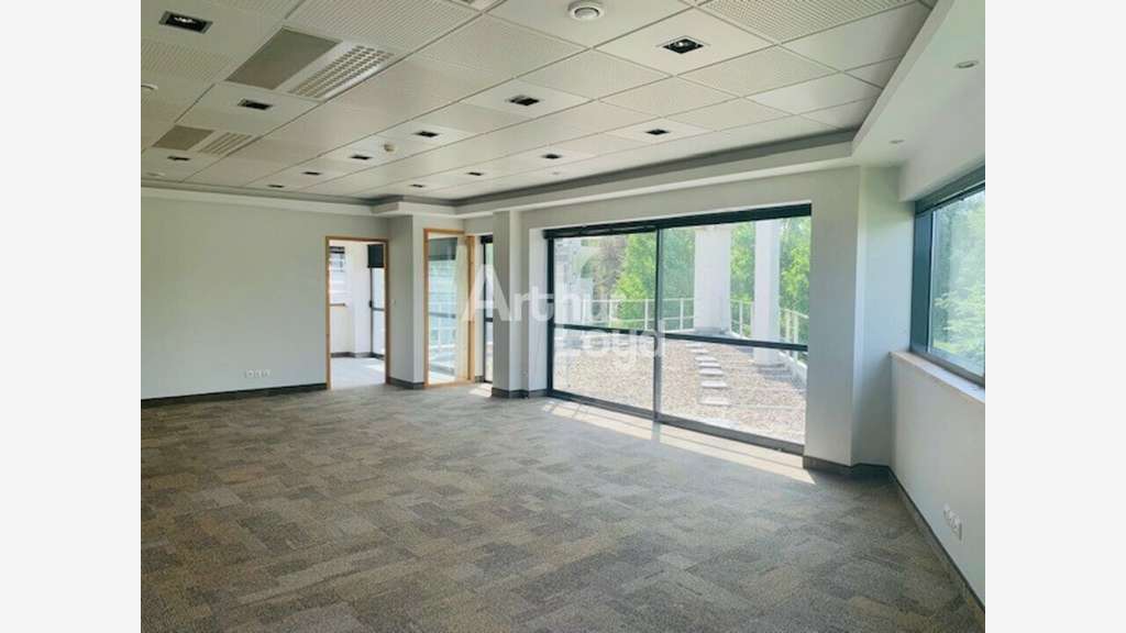 Bureaux 174m² à louer à Chavanod Parc Altaïs