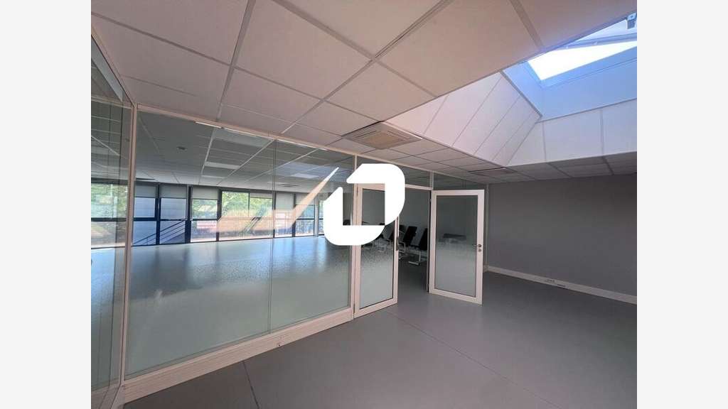 A louer Bureaux 135m² Chelles