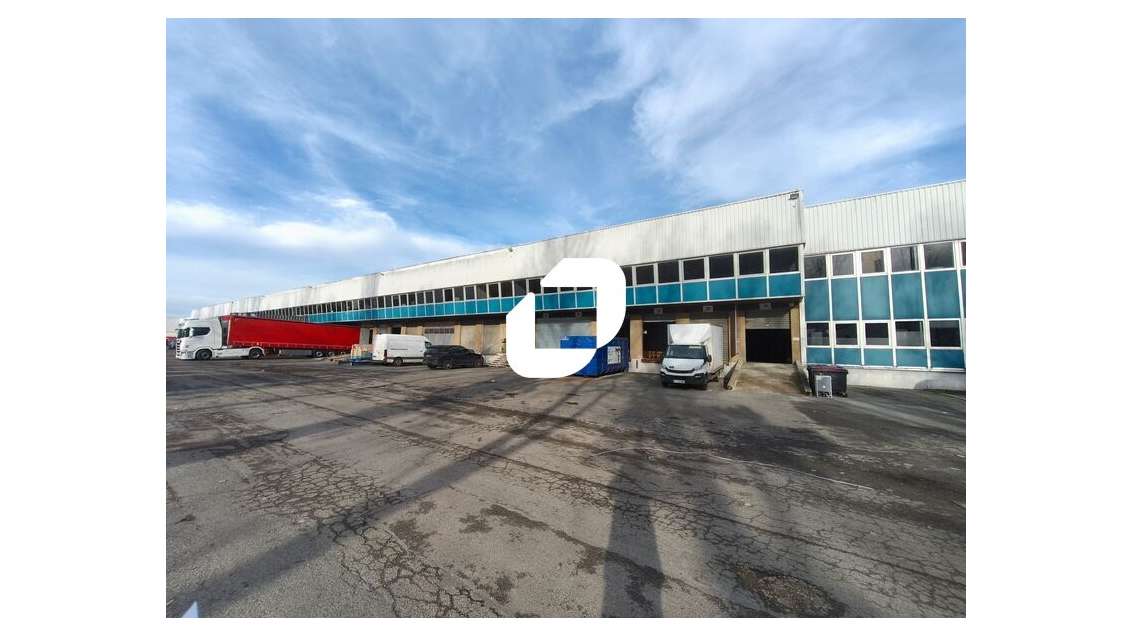 A louer Bureaux 2330m² Chennevieres sur marne