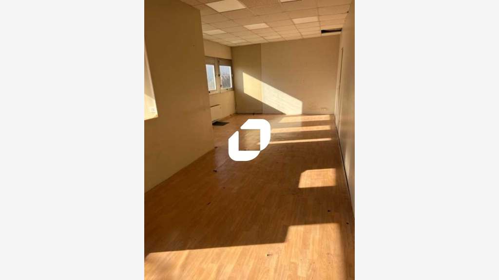 A louer Bureaux 27m² Chennevieres sur marne