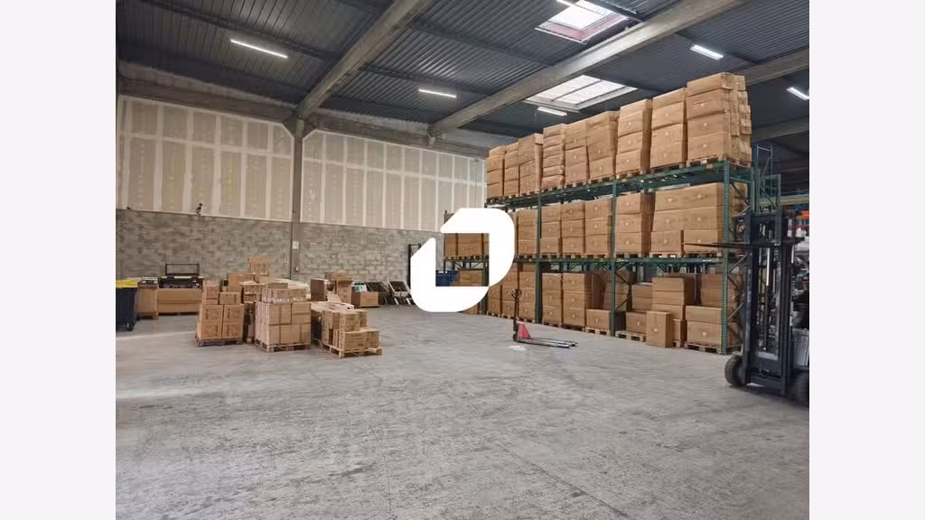 A louer Bureaux 2330m² Chennevieres sur marne