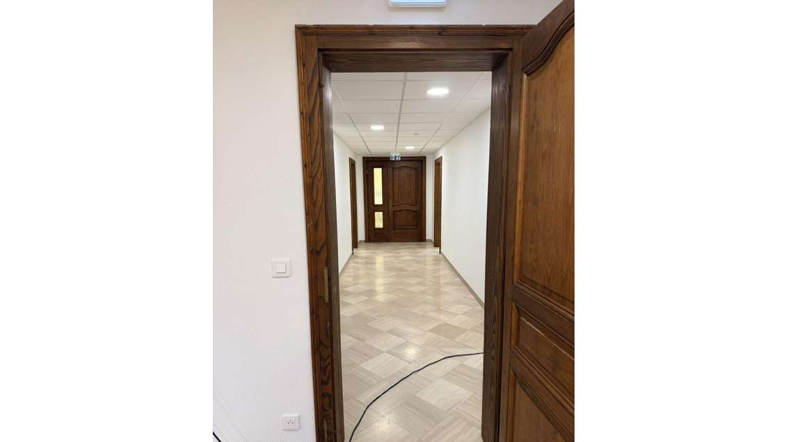 A louer local pro 14m² Chérisey idéal libéral