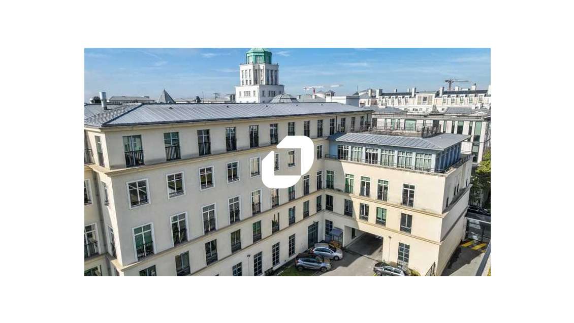 A louer Bureaux 1225m² Chessy