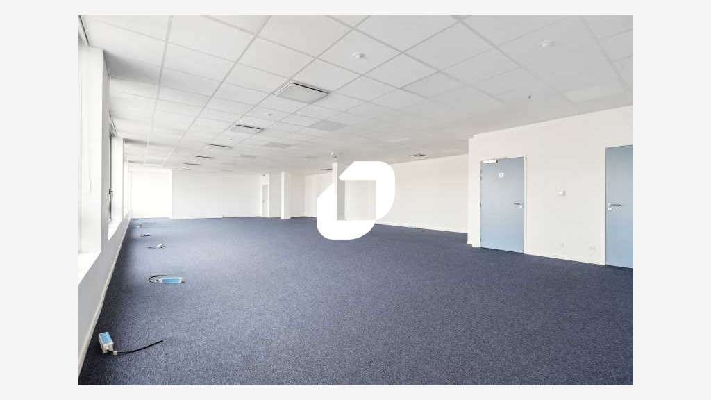 A louer Bureaux 171m² Chessy
