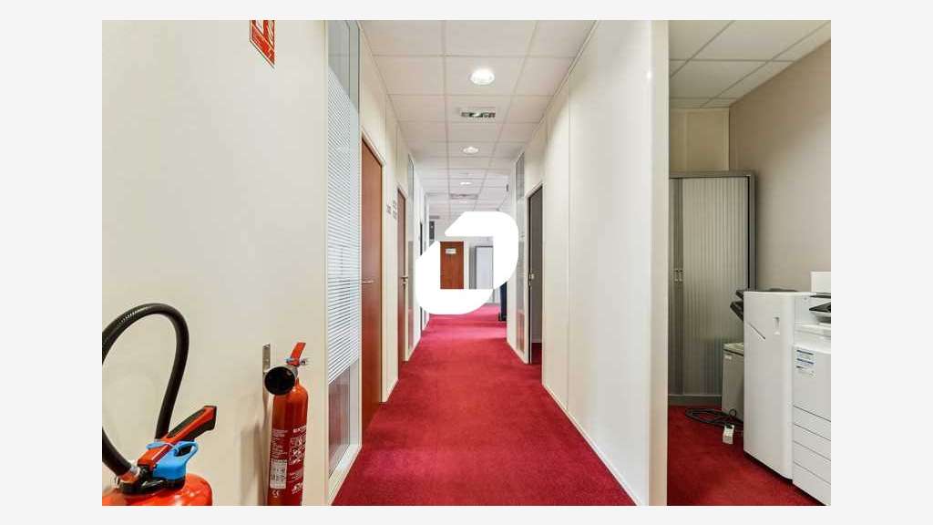 A louer Bureaux 90m² Chessy