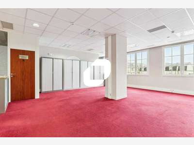 A louer Bureaux 405m² Chessy