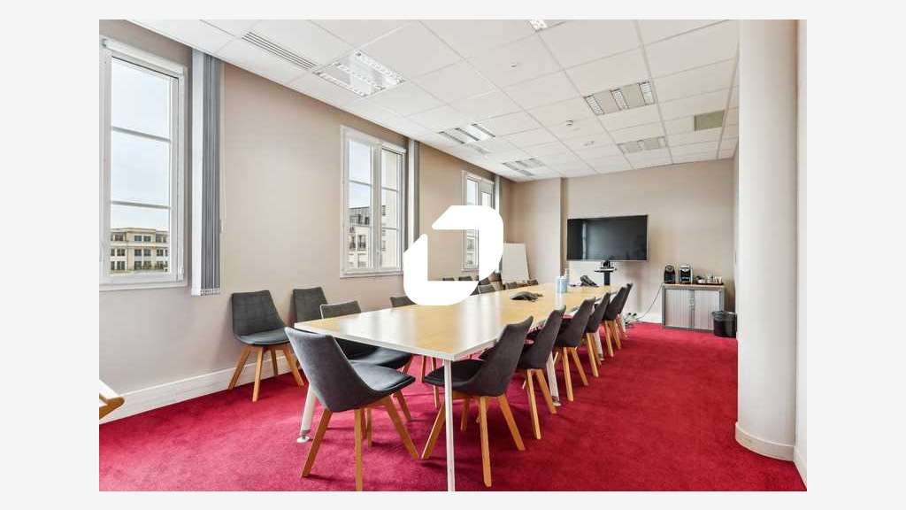 A louer Bureaux 405m² Chessy
