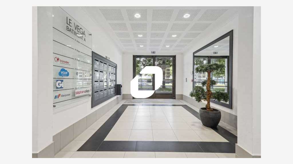 A louer Bureaux 165m² Chessy