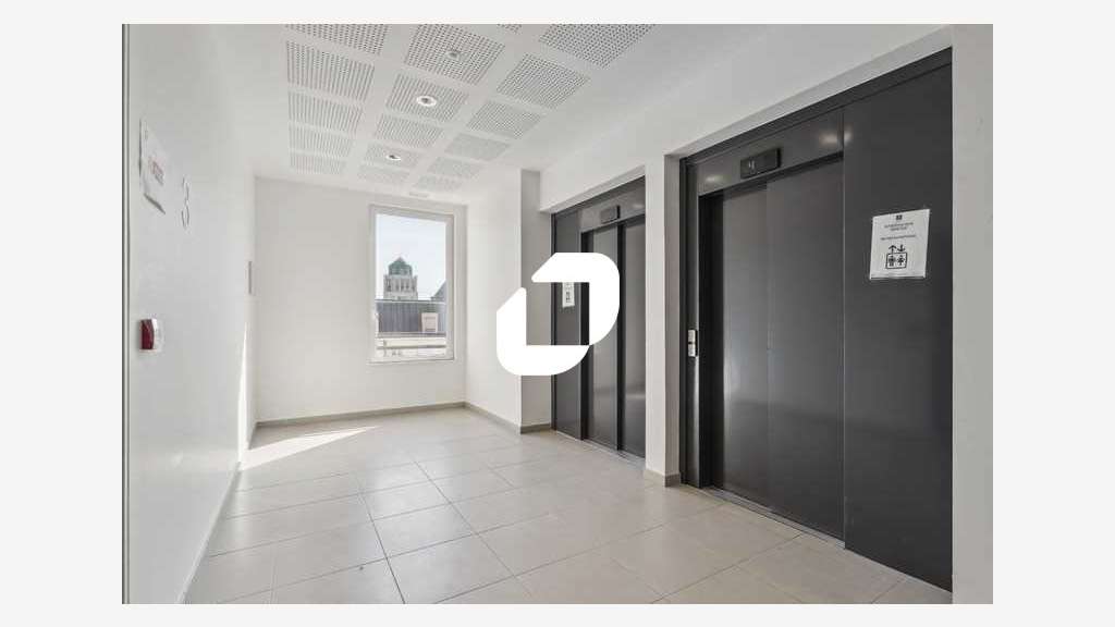 A louer Bureaux 484m² Chessy