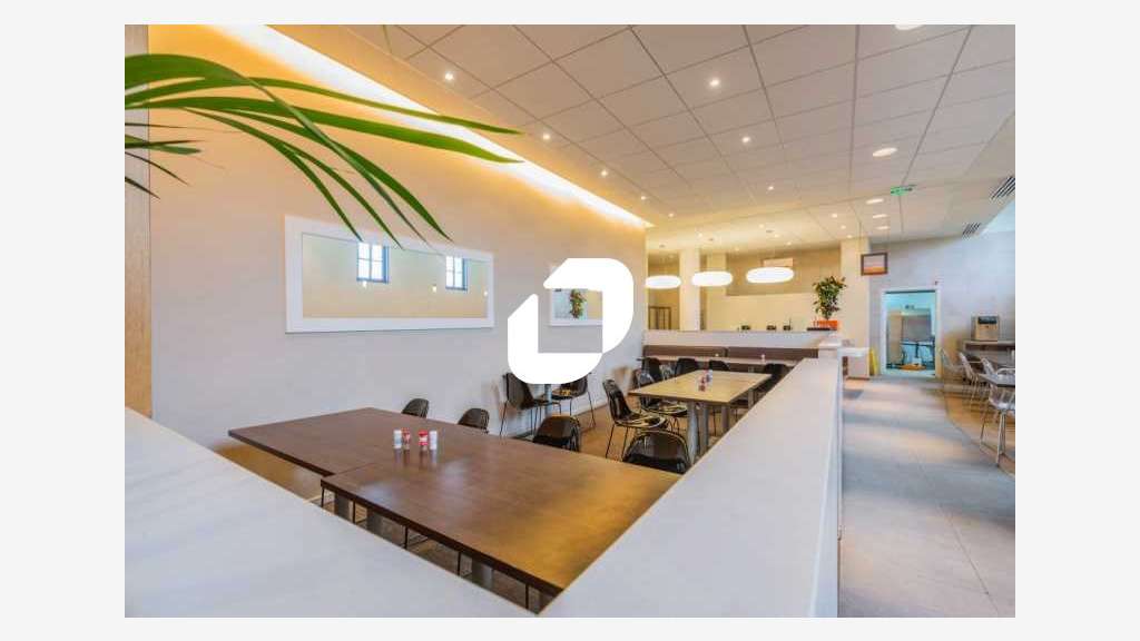 A louer Bureaux 1806m² Chessy
