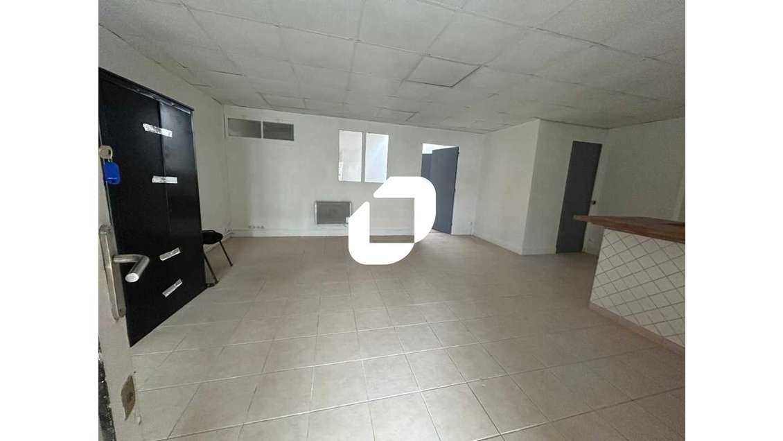 A louer Bureaux 123m² Chevilly larue